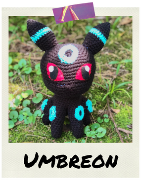 crocheted umbreon from pokemon